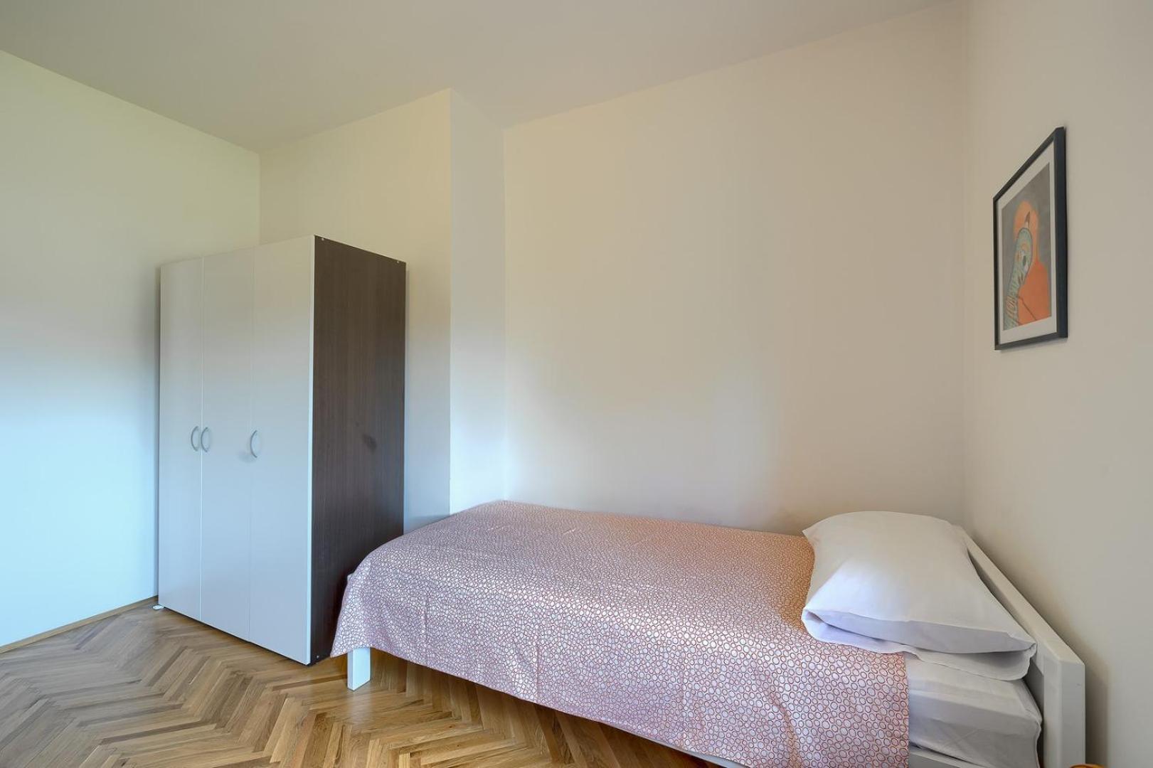 Apartment Viktor Pula Bagian luar foto
