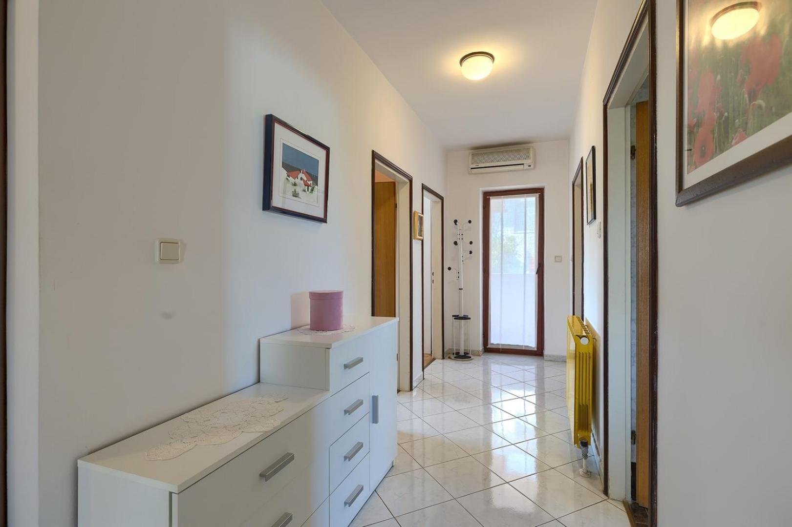 Apartment Viktor Pula Bagian luar foto