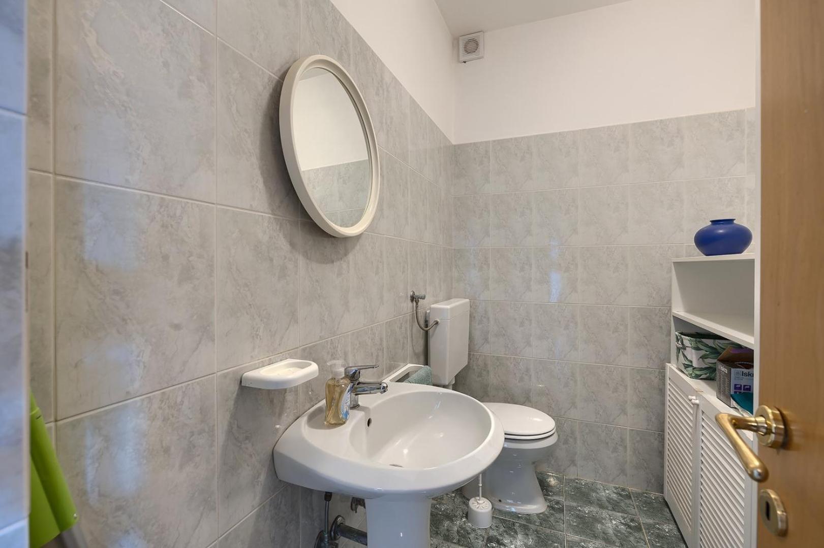 Apartment Viktor Pula Bagian luar foto