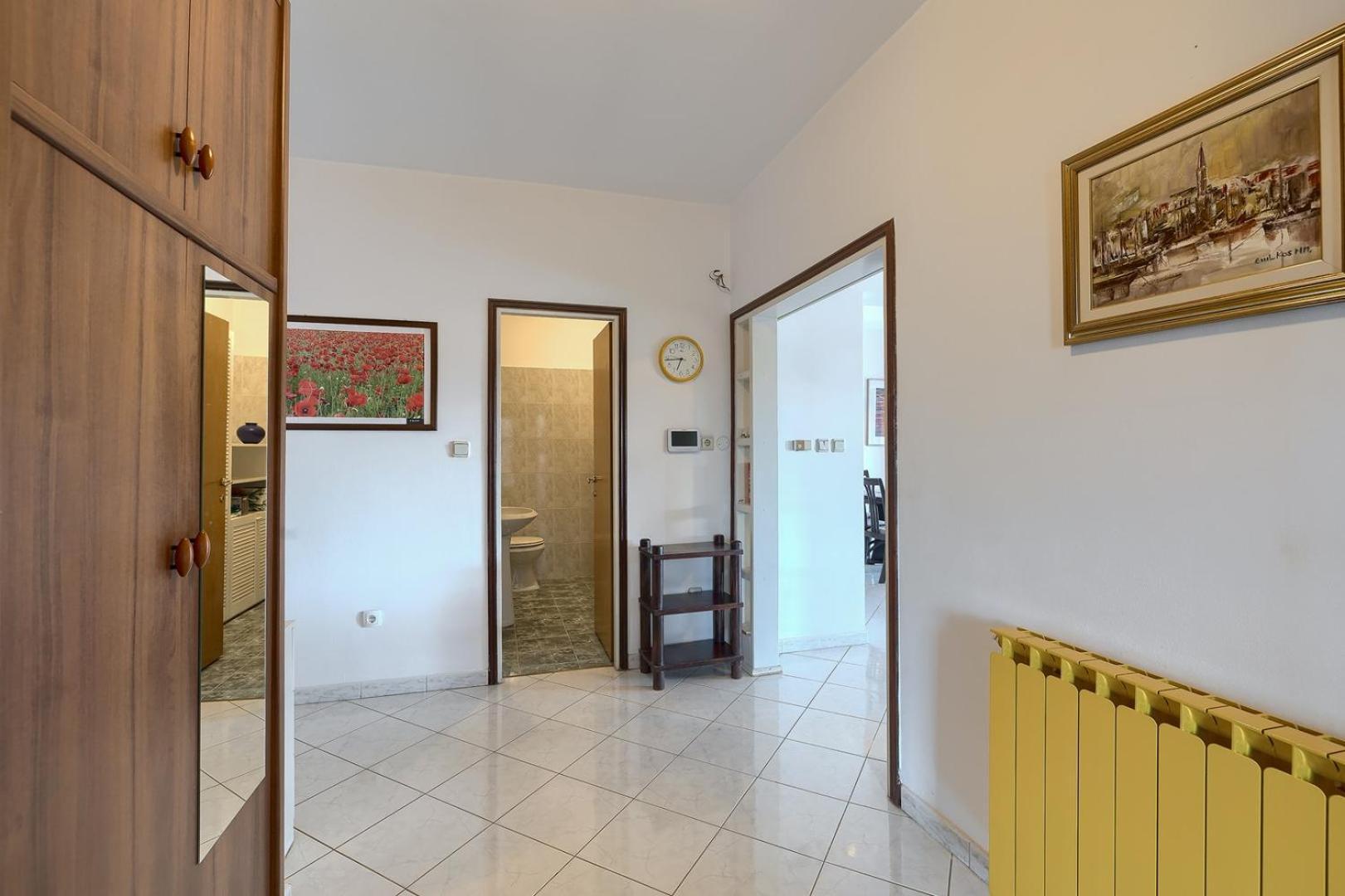 Apartment Viktor Pula Bagian luar foto