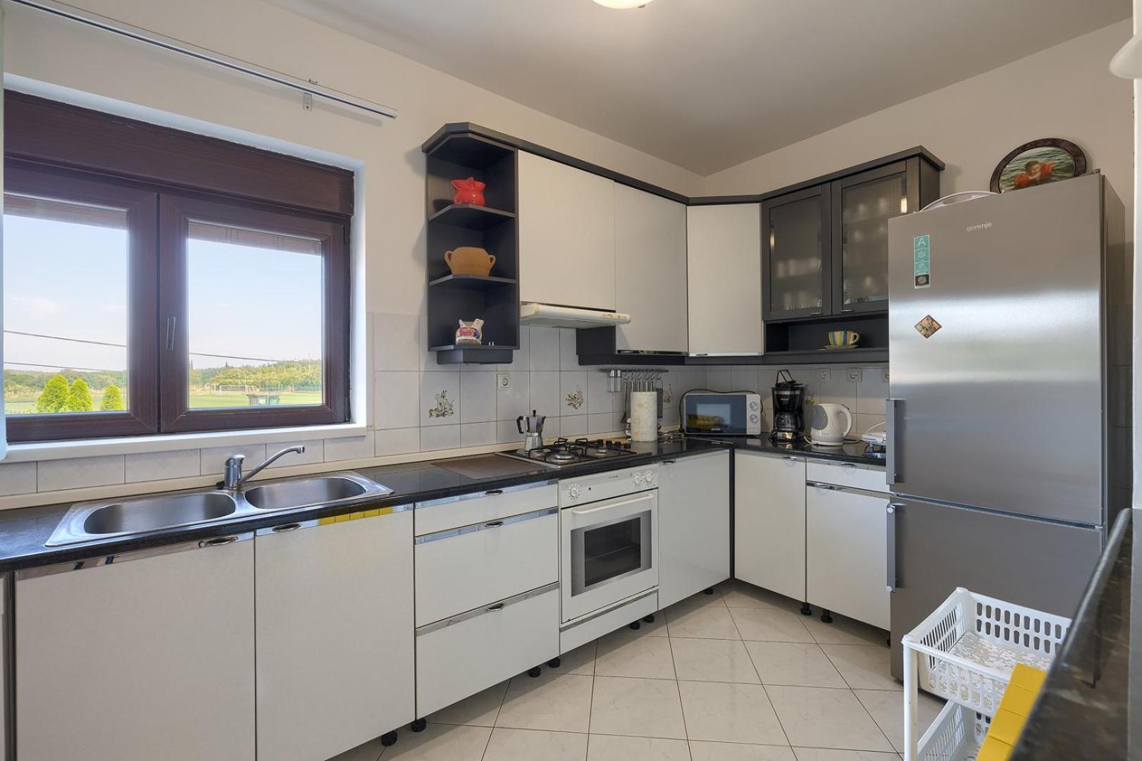 Apartment Viktor Pula Bagian luar foto