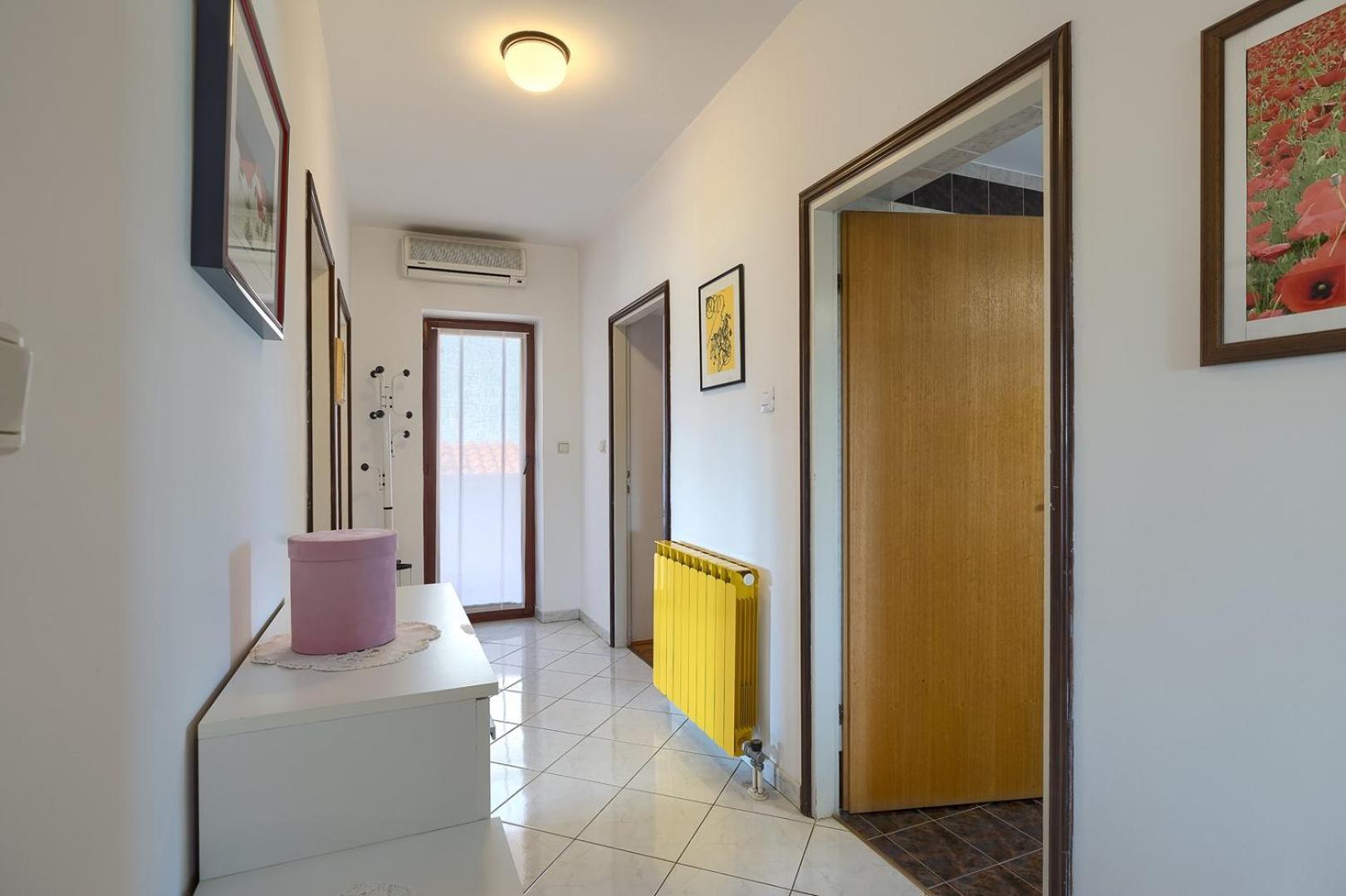 Apartment Viktor Pula Bagian luar foto